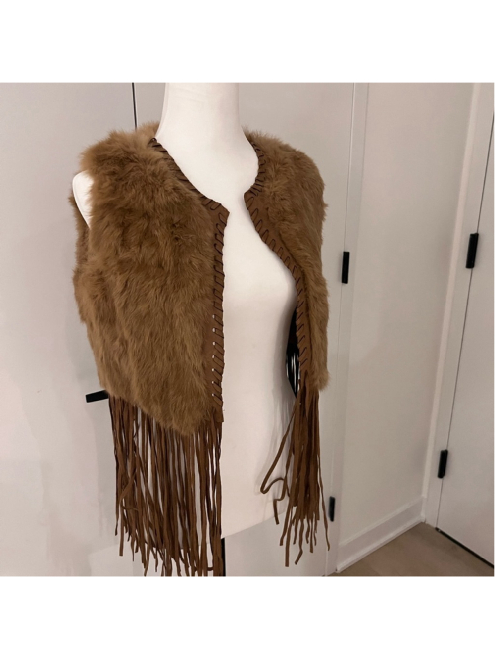 Real Rabbit Fur & Suede Fringe Boho Vest Tan Camel NWOT Size S-M